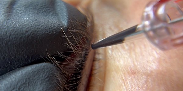 Formation privée ras de cils / muqueuse